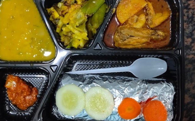 Express Homecooked Tiffin Services