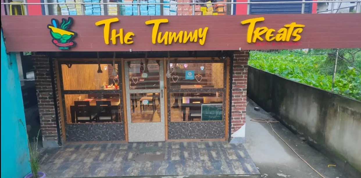 THE TUMMY TREATS