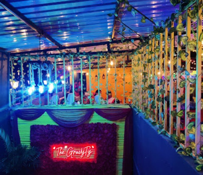 The GravyTy- Rooftop Restaurant cum Gaming Zone