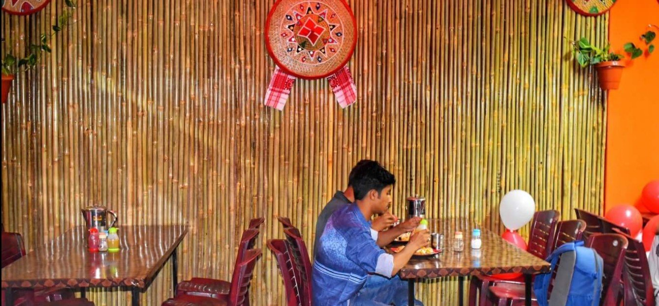 Mousaak-A Family Restaurant