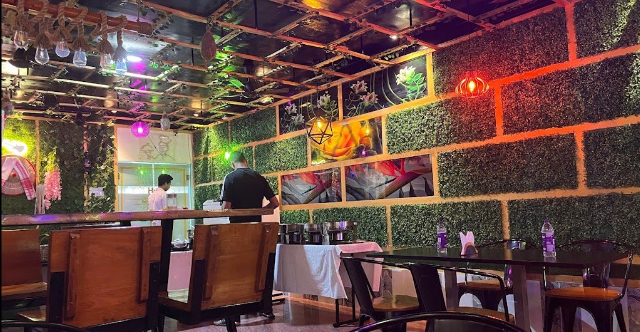 Mousak a ac family restaurant